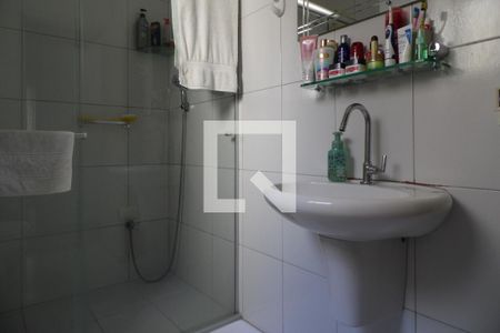 Apartamento à venda com 78m², 2 quartos e sem vaga Apartamento à venda com 78m², 2 quartos e sem vagaBanheiro