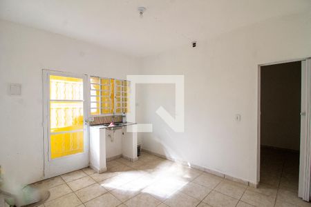 Sala/Cozinha de casa para alugar com 1 quarto, 32m² em Jardim Presidente Dutra, Guarulhos