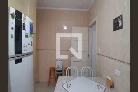 Casa à venda com 138m², 3 quartos e 3 vagas