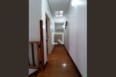 Casa à venda com 138m², 3 quartos e 3 vagas