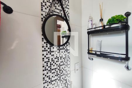 Apartamento à venda com 65m², 2 quartos e 1 vaga Apartamento à venda com 65m², 2 quartos e 1 vagaBanheiro