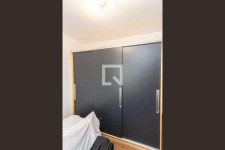 Casa à venda com 172m², 3 quartos e 2 vagas Casa à venda com 172m², 3 quartos e 2 vagasQuarto 2