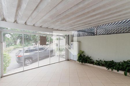 Casa à venda com 172m², 3 quartos e 2 vagas Casa à venda com 172m², 3 quartos e 2 vagasGaragem