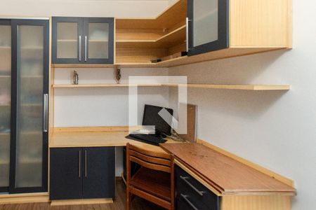 Casa à venda com 172m², 3 quartos e 2 vagas Casa à venda com 172m², 3 quartos e 2 vagasQuarto 2