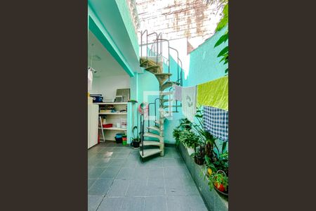 Casa à venda com 200m², 3 quartos e 1 vagaÁrea externa