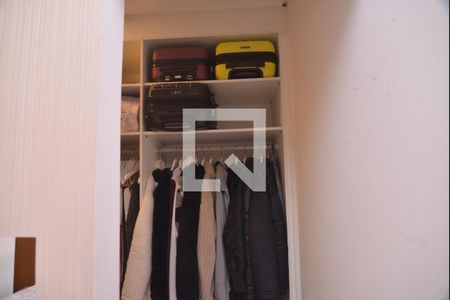 Apartamento à venda com 160m², 3 quartos e 2 vagasCloset da suíte