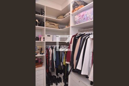 Apartamento à venda com 160m², 3 quartos e 2 vagasCloset da suíte
