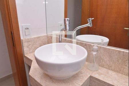 Apartamento à venda com 160m², 3 quartos e 2 vagasBanheiro Social