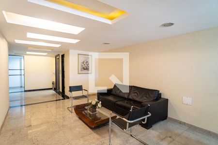 Apartamento à venda com 118m², 4 quartos e 1 vaga Apartamento à venda com 118m², 4 quartos e 1 vagaEntrada