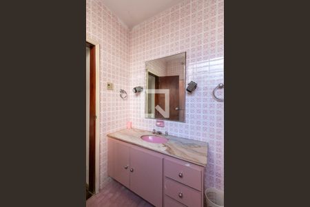 Casa à venda com 435m², 4 quartos e 3 vagasSuíte