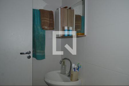 Apartamento à venda com 42m², 2 quartos e sem vagaBanheiro