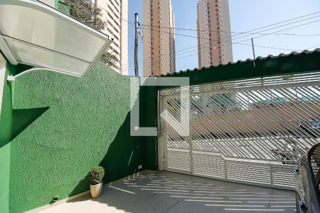 Casa à venda com 200m², 2 quartos e 2 vagas Casa à venda com 200m², 2 quartos e 2 vagasGaragem