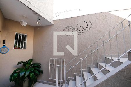 Casa à venda com 200m², 2 quartos e 2 vagas Casa à venda com 200m², 2 quartos e 2 vagasÁrea externa