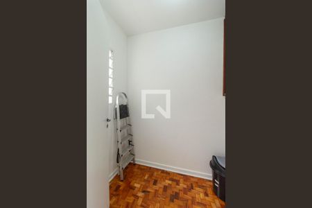 Apartamento à venda com 70m², 2 quartos e 1 vagaÁrea de Serviço