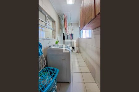 Apartamento à venda com 127m², 3 quartos e 1 vaga Apartamento à venda com 127m², 3 quartos e 1 vagaÁrea de Serviço