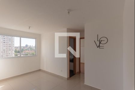 Sala de apartamento à venda com 2 quartos, 43m² em Parque Industrial, Campinas