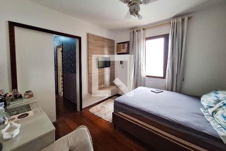 Casa de condomínio à venda com 470m², 5 quartos e 3 vagas Casa de condomínio à venda com 470m², 5 quartos e 3 vagasSuite canadense 2