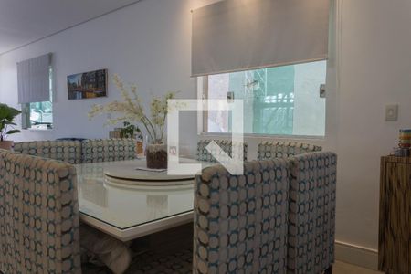 Casa à venda com 350m², 3 quartos e 5 vagasCopa