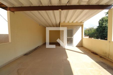 Casa à venda com 336m², 3 quartos e 2 vagasTerraço
