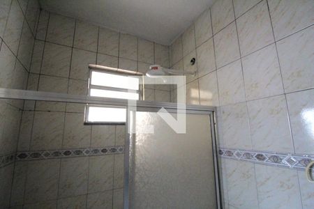 Casa à venda com 336m², 3 quartos e 2 vagasBanheiro da suíte 1