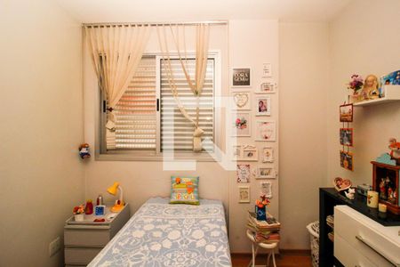 Apartamento à venda com 115m², 4 quartos e 3 vagas Apartamento à venda com 115m², 4 quartos e 3 vagasSuíte