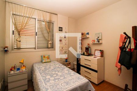 Apartamento à venda com 115m², 4 quartos e 3 vagas Apartamento à venda com 115m², 4 quartos e 3 vagasSuíte