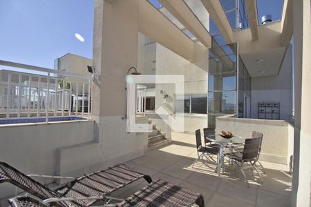 Apartamento para alugar com 246m², 2 quartos e 3 vagas Apartamento para alugar com 246m², 2 quartos e 3 vagasTerraço
