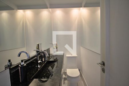 Apartamento para alugar com 246m², 2 quartos e 3 vagas Apartamento para alugar com 246m², 2 quartos e 3 vagasLavabo