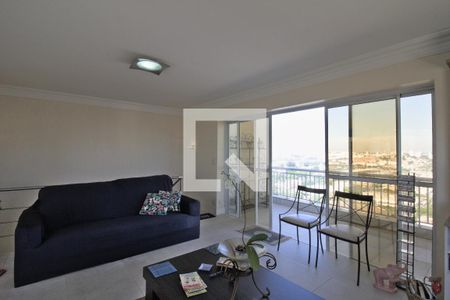Apartamento para alugar com 246m², 2 quartos e 3 vagas Apartamento para alugar com 246m², 2 quartos e 3 vagasCobertura sala de TV