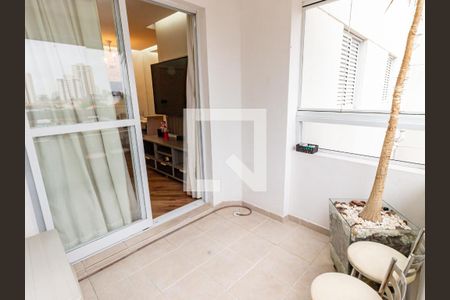 Varanda de apartamento à venda com 2 quartos, 58m² em Vila Bertioga, São Paulo
