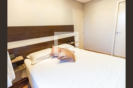 Suíte de apartamento à venda com 2 quartos, 58m² em Vila Bertioga, São Paulo