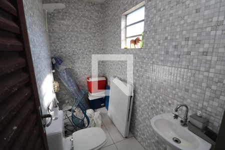 Casa à venda com 140m², 3 quartos e 1 vagaBanheiro de serviço