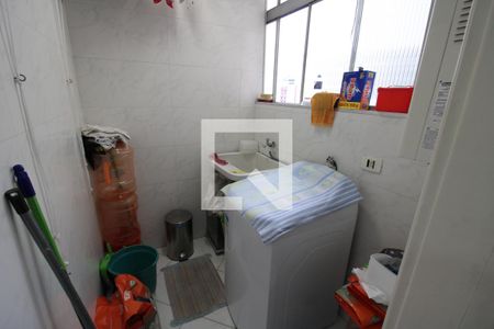 Apartamento à venda com 100m², 2 quartos e 1 vagaÁrea de Serviço