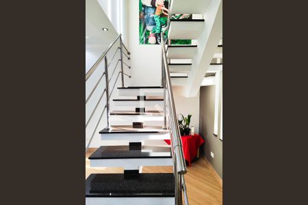 Casa à venda com 391m², 3 quartos e 4 vagas Casa à venda com 391m², 3 quartos e 4 vagasAcesso aos Quartos