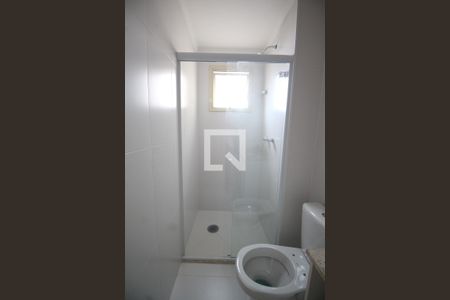 Apartamento à venda com 66m², 2 quartos e 1 vaga Apartamento à venda com 66m², 2 quartos e 1 vagaBanheiro da Suíte 1