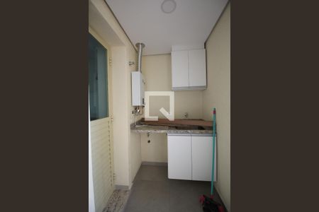 Apartamento à venda com 66m², 2 quartos e 1 vaga Apartamento à venda com 66m², 2 quartos e 1 vagaÁrea de Serviço