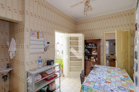 Casa à venda com 300m², 3 quartos e 3 vagas Casa à venda com 300m², 3 quartos e 3 vagasCopa