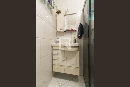 Casa à venda com 254m², 6 quartos e 5 vagasCasa 1 Banheiro