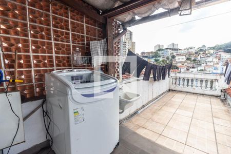 Casa à venda com 254m², 6 quartos e 5 vagasCasa 2 Área de serviço