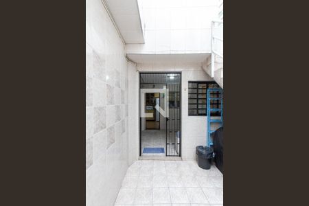 Casa à venda com 230m², 3 quartos e 2 vagas Casa à venda com 230m², 3 quartos e 2 vagasQuintal