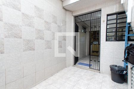 Casa à venda com 230m², 3 quartos e 2 vagas Casa à venda com 230m², 3 quartos e 2 vagasQuintal