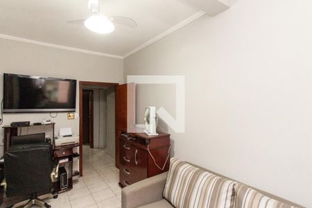 Casa à venda com 230m², 3 quartos e 2 vagas Casa à venda com 230m², 3 quartos e 2 vagasQuarto 4