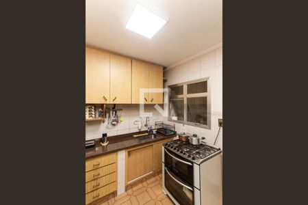 Casa à venda com 230m², 3 quartos e 2 vagas Casa à venda com 230m², 3 quartos e 2 vagasCozinha