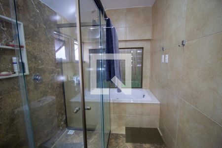 Casa de condomínio à venda com 201m², 3 quartos e 2 vagas Casa de condomínio à venda com 201m², 3 quartos e 2 vagasBanheiro da Suíte 3