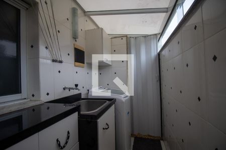 Casa de condomínio à venda com 201m², 3 quartos e 2 vagas Casa de condomínio à venda com 201m², 3 quartos e 2 vagasÁrea de Serviço