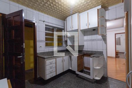 Casa à venda com 150m², 2 quartos e 2 vagasCozinha