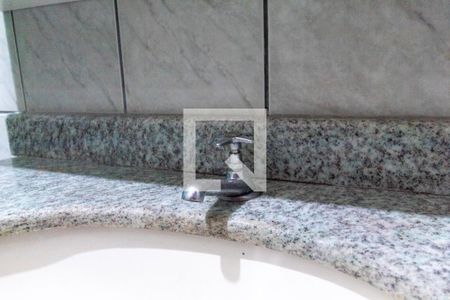 Casa à venda com 150m², 2 quartos e 2 vagasBanheiro - torneira