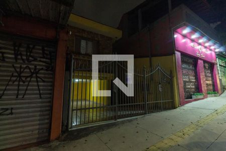 Casa à venda com 150m², 2 quartos e 2 vagasFachada