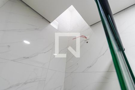 Casa de condomínio à venda com 160m², 3 quartos e 2 vagas Casa de condomínio à venda com 160m², 3 quartos e 2 vagasBanheiro da Suíte 2