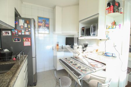 Apartamento à venda com 75m², 3 quartos e 2 vagas Apartamento à venda com 75m², 3 quartos e 2 vagasCozinha